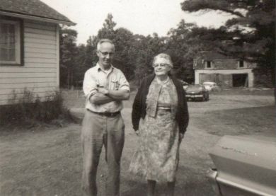 Lloyd Frazier and sister Respa at Lakewood Farm